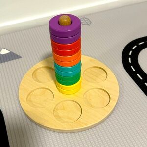 LOVEVERY Flexible Wooden Stacker